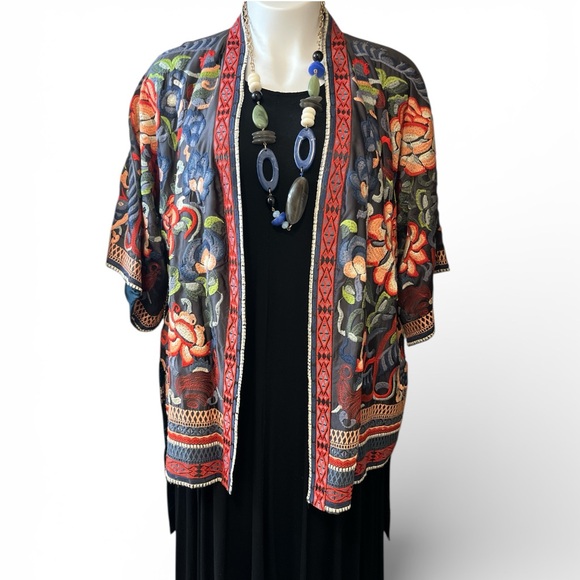 Johnny Was Jackets & Blazers - Johnny Was Reversible Embroidered Floral Kimono-Style Jacket With Tie 100% Silk,